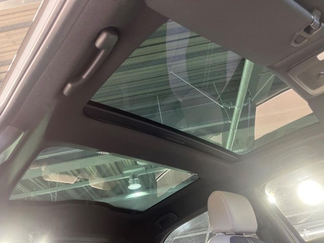 ヴェゼル1.5 e:HEV プレイ