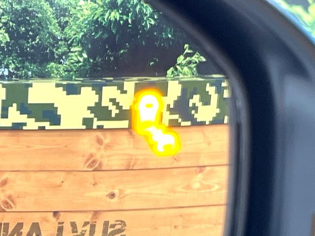 �y�u���C���h�X�|�b�g�C���t�H���[�V�����z���s���A�h�A�~���[�̎��p�ɂȂ�₷���ӏ��Ɍ㑱�Ԃ��ڋ߂���ƃT�C�h�~���[�t�߂Ɍx����\���A�h���C�o�[�ɒ��ӊ��N�����Ă���܂��B