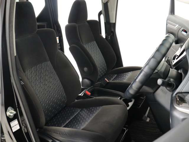 �ǉ��̂��ʐ^�⓮��ȂǁA���[����LINE�ł�����ł��܂�!�C�ɂȂ�_������΂ǂ�Ȃ��Ƃł����X�^�b�t�܂ł��\���t�������������v���ɂ��Ή������Ē����܂�!