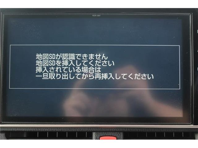 エスクァイアハイブリッド1.8 Gi プレミアムパッケージ