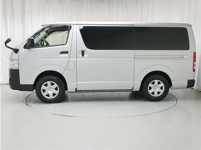 ハイエースバン2.8 DX ロング ディーゼル 4WD