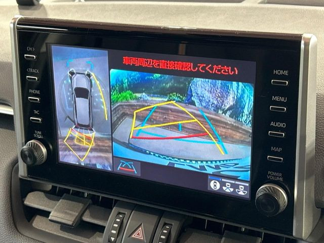 �y�p�m���~�b�N�r���[���j�^�[�z��p�̃J�����ɂ��A�ォ�猩���낵���悤�Ȏ��_��360�x�N���}�̎��͂��m�F���邱�Ƃ��ł��܂������p�������m�F���₷���A�����ꏊ�ł̐؂�Ԃ��⒓�Ԃ��X���[�Y�ɍs���܂��B