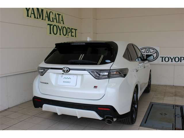 ハリアー2.0 ターボ エレガンス GR スポーツ 4WD