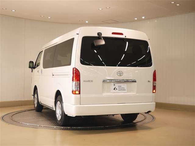 ハイエース2.7 GL ロング ミドルルーフ 4WD