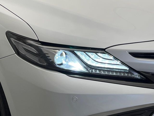 �yLED�w�b�h���C�g�z���V����ԑ��s�����ǍD�Ȏ��E���m�ۂ����S���ĉ^�]�ł��鍂�P�xLED�w�b�h���C�g�𑕔�!�_�����x�������A����d�͂��}�����Ă��܂��B