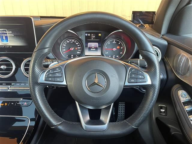 GLC220d 4マチック スポーツ 本革仕様 4WD
