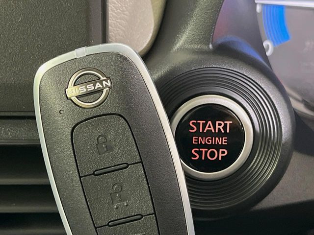 �y�C���e���W�F���g�L�[�z�J�o����|�P�b�g�ɓ��ꂽ�܂܂ł��h�A�̎{���E�������\�ȃX�}�[�g�L�[�𑕔��B�G���W���̃I���E�I�t�����J�M�����o���K�v����������Ƃ��Ă��֗��ł���