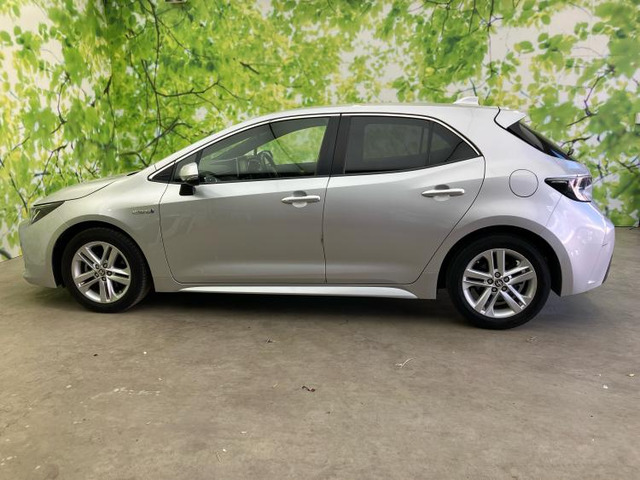 カローラスポーツ1.8 ハイブリッド G