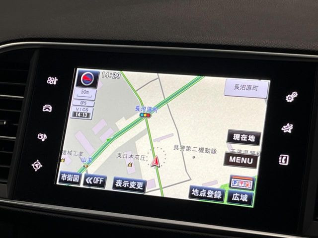 �������i�r:��̊��̂���i�r�́A����������ԓ������o���Ă���܂��B�I�[�f�B�I�@�\���[�����Ă���܂��̂ŁA�^�]�����y���߂܂���