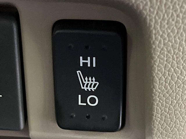 �y�V�[�g�q�[�^�[�z�������ɏd�󂷂�V�[�g�q�[�^�[!�G�A�R����葁�����܂��Ă����̂Ŋ�����̐l�����S�ł��ˁ�G�A�R���̉����͊������邩����A�Ƃ������ɂ����������߂ł��B