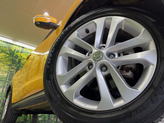 �y����17�C���`�A���~�z�C�[���z�O�ςɃ}�b�`���������A���~�z�C�[���𑕒����Ă���܂��B�e��ЊO�A���~�z�C�[����A�X�^�b�h���X�^�C�����戵�����Ă���܂��B���񂲑��k����������