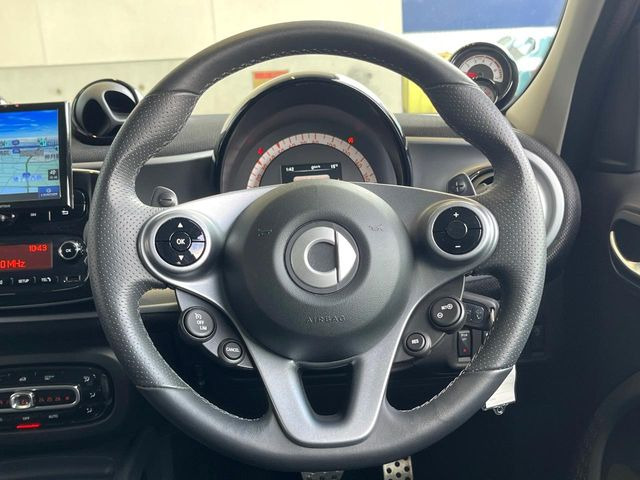 ���n���h�����̃X�������Ȃ��A���ꂢ�ȏ�Ԃ��ێ����Ă���܂��B�e�X�C�b�`���̓�����m�F�ς݂ł��B