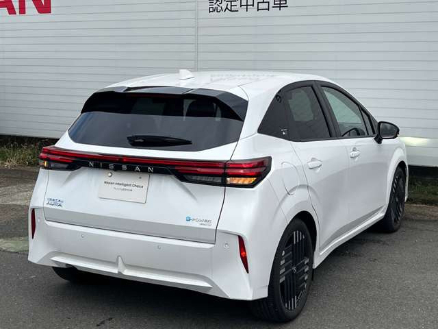 ノートオーラ1.2 G FOUR 4WD