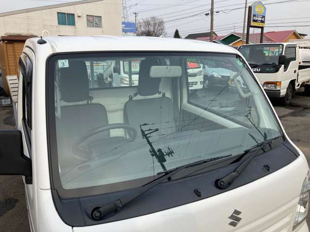 �o���g���J�[�Y���˓X�ł́A�S���ɒ��ÎԂ�̔����A�����̂��q�l�ɍD�]���������Ă���܂���