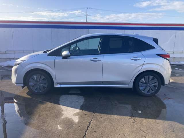 ノート1.2 X FOUR 4WD