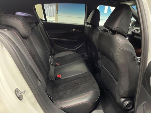 ���㕔���Ȃ��C�ɂȂ�悤�ȃL�Y�E�����ւ��蓙�A�傫�ȃ_���[�W�͂Ȃ��A�ǍD�ȏ�Ԃł��B