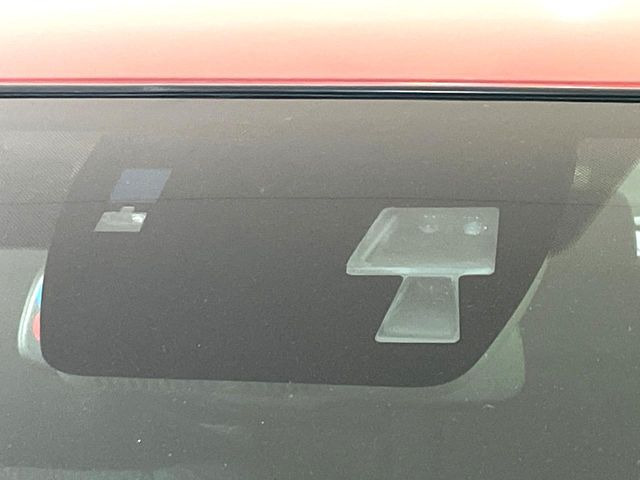 �y�X�}�[�g�V�e�B�u���[�L�T�|�[�g�z�ᑬ���s���ɑO���̎ԗ�����F�����A�Փ˂������Ȏ��͌x��ƃu���[�L�ŏՓˉ���Ɣ�Q�y�����A�V�X�g�B�����S�Ƀh���C�u�����y���݂��������܂��B