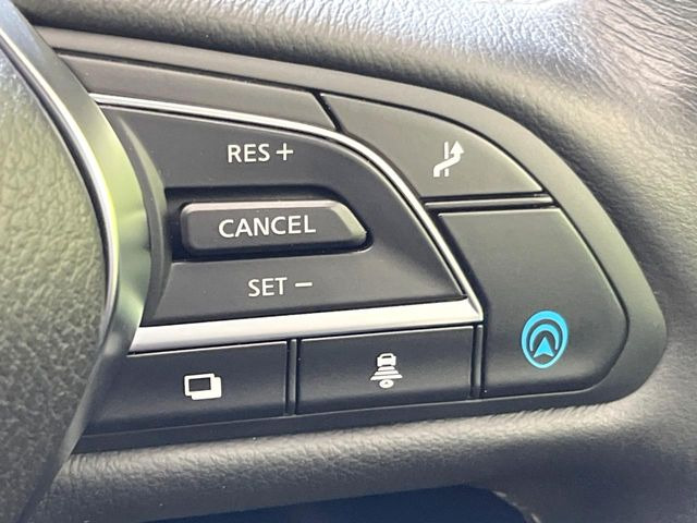 �y�v���p�C���b�g�z�������H�ł̒��������s���y��!!�a�؎��Ə��񑖍s�̃V�[���ŁA�A�N�Z���E�u���[�L�E�X�e�A�����O�������Ő��䂵�A�������^�]�̕��S���y�����Ă���܂���