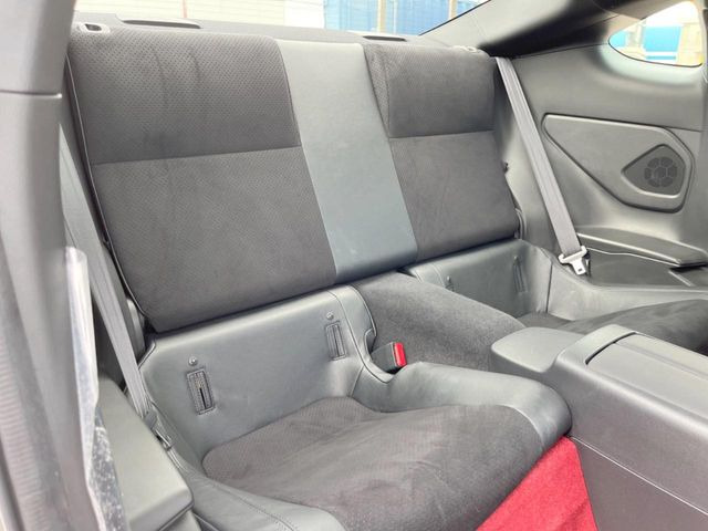 �㕔���Ȃ��C�ɂȂ�悤�ȃL�Y�E�����ւ��蓙�A�傫�ȃ_���[�W�͂Ȃ��A�ǍD�ȏ�Ԃł��B