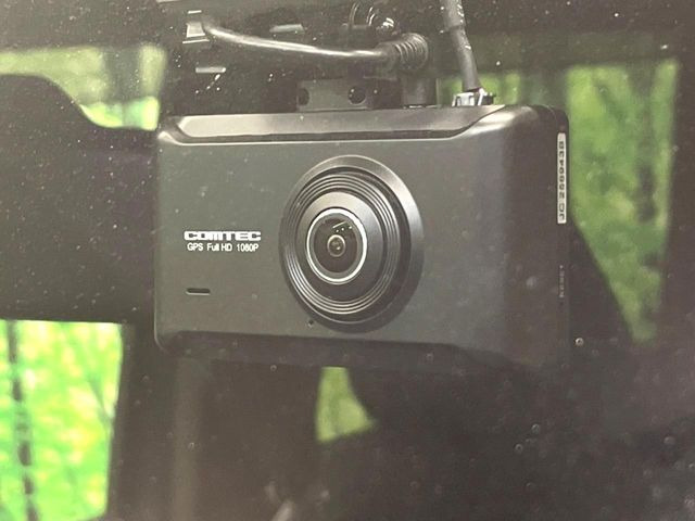 �y�h���C�u���R�[�_�[�z�h���C�u���R�[�_�[����!���s���͂������A������^�]�⎖�̂ɑ��������ہA�f���ŋL�^���A����̃��X�N�ɔ����܂��B���L�^�pSD�J�[�h�͂��q�l�����g�ł��������������K�v������܂��B