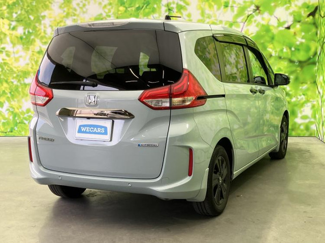 フリード1.5 ハイブリッド G ブラックスタイル