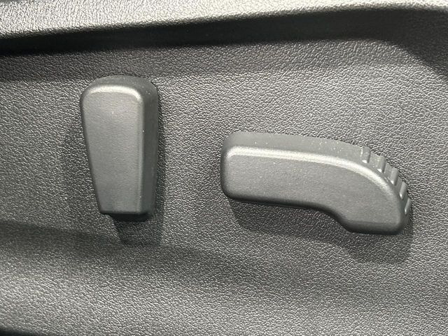 �y�p���[�V�[�g�z�X�C�b�`��ŊȒP�ɃV�[�g�̔��������\!�d��������͂�����܂���!���K�ȃV�[�g�|�W�V�����ɃZ�b�g���āA���K�ȃh���C�u�����y���݂��������B