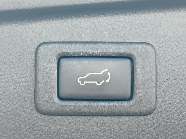 �y�p���[�o�b�N�h�A�z�X�}�[�g�L�[��^�]�Ȃ̃{�^�������������Ń��A�Q�[�g�������ŊJ���܂�!�ו��������Ă��鎞��A�����ʒu�ɂ���o�b�N�h�A��߂�ۂɕ֗��ȋ@�\�ł���