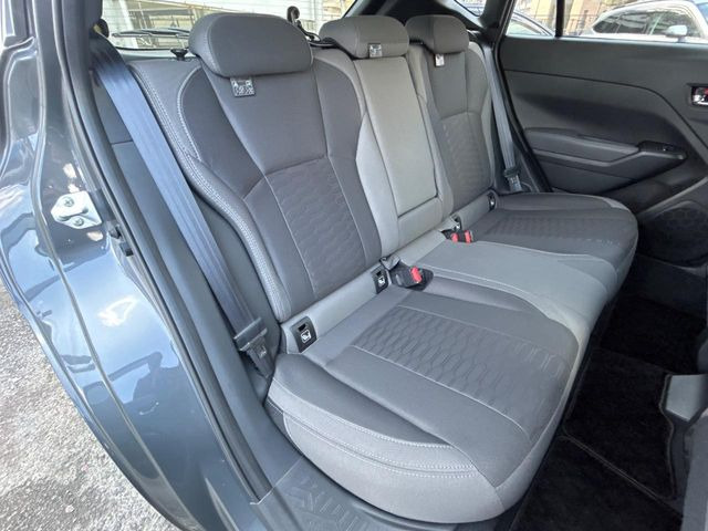 �L�X�Ƃ���2��ڃV�[�g�͋��Z���������A���S�n�����K!�F�B��Ƒ��Ƃ̂��o�����ɂ҂�����ł��B�x�r�[�V�[�g��`���C���h�V�[�g�g�p�������K�ɂ��߂�������������\���ȋ�Ԃ��m�ۂ��Ă��܂��B