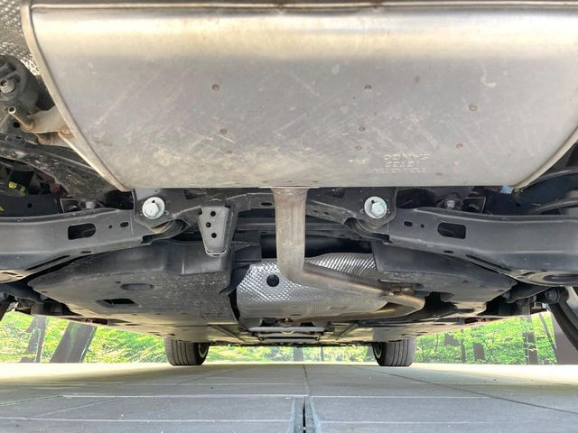 下回りがきれいなうちに、防錆加工の施工がオススメ。降雪地域はもちろん、沿岸部にお住いの方や、趣味でマリン・ウィンタースポーツをされる方にご好評いただいております。