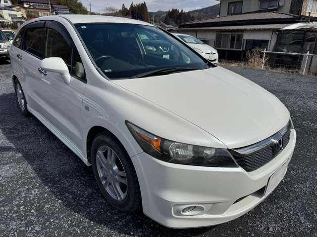 ストリーム1.8 RSZ