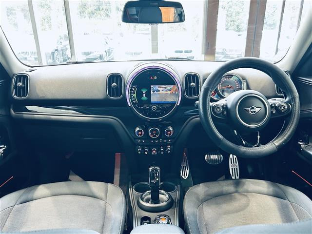 ミニクロスオーバークーパー D オール4 4WD