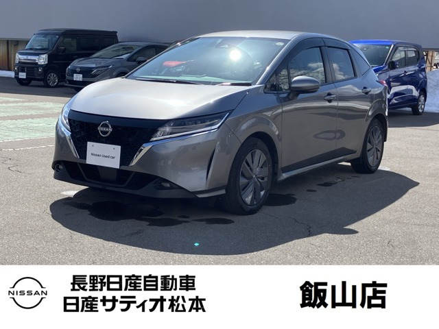 ノート1.2 X FOUR 4WD