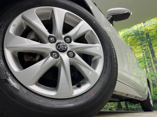 �y����15�C���`�A���~�z�C�[���z�O�ςɃ}�b�`���������A���~�z�C�[���𑕒����Ă���܂��B�e��ЊO�A���~�z�C�[����A�X�^�b�h���X�^�C�����戵�����Ă���܂��B���񂲑��k����������