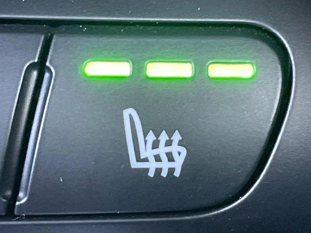 ���t�����g�V�[�g�q�[�e�B���O:�^�]�ȁE����ȋ��ɎO�i�K�Œ��߂��\�ȃV�[�g�q�[�^�[�𑕔����Ă���܂��B�G�߂��킸���K�ɂ��g�p���������܂��B