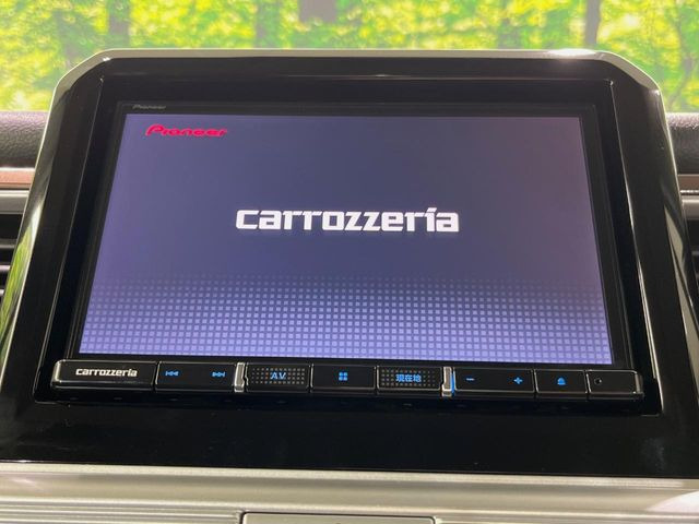 �y���ʃi�r�z�l�C�̑�^8�C���`�i�r�𑕔��B���݊��̂�����ʂ̓C���p�N�g��!�i�r���p���̃}�b�v�\���͌��₷���A�e���r��DVD�͗Տꊴ���A�b�v!�����̃h���C�u���O�b�Ɗy�����Ȃ�܂���