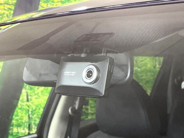 �y�h���C�u���R�[�_�[�z�h���C�u���R�[�_�[����!���s���͂������A������^�]�⎖�̂ɑ��������ہA�f���ŋL�^���A����̃��X�N�ɔ����܂��B���L�^�pSD�J�[�h�͂��q�l�����g�ł��������������K�v������܂��B