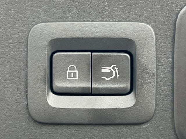 �y�p���[�o�b�N�h�A�z�X�}�[�g�L�[��^�]�Ȃ̃{�^�������������Ń��A�Q�[�g�������ŊJ���܂�!�ו��������Ă��鎞��A�����ʒu�ɂ���o�b�N�h�A��߂�ۂɕ֗��ȋ@�\�ł���