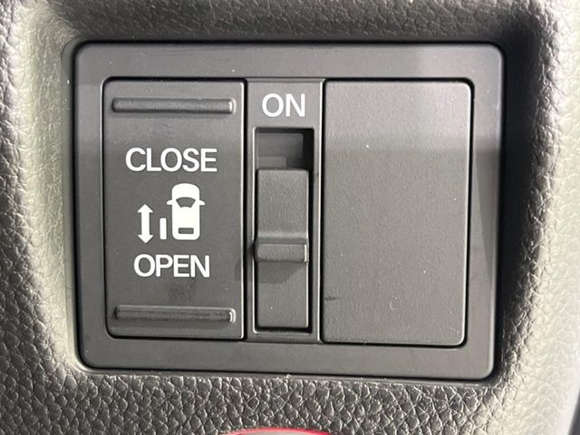 �y�p���[�X���C�h�h�A�z�X�}�[�g�L�[��^�]�Ȃ̃X�C�b�`�ŃX���C�h�h�A�̊J���\���d��������͂����ăh�A���J����K�v�������A���������q�l�ł��A�d���ו��������Ă��鎞�����N�ɊJ���߂ł��܂���