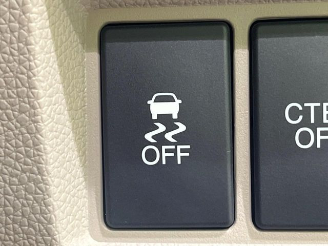 �y������h�~���u�z�ԗ��̉���������m����ƁA�����I�Ɏԗ��̐i�s������ۂ悤�Ɏԗ��𐧌䂵�܂��B�J�̓��ȂǊ���₷���H�ʏ󋵂ł����S�ȉ^�]���\�ł��B