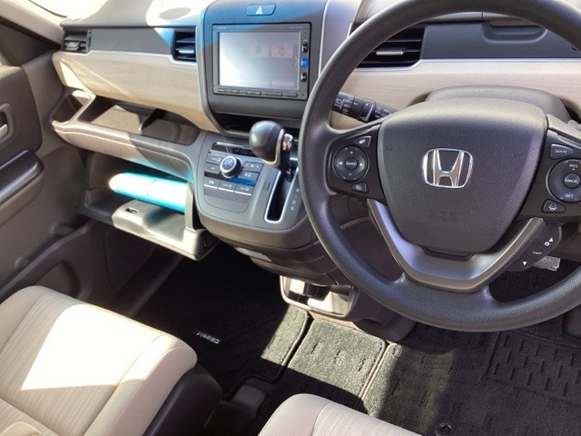 フリード1.5 G ホンダセンシング