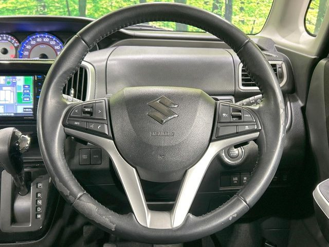 �y�����v�����X�e�A�����O�z�㎿�Ȋv���g�p���邱�ƂŁA��ɂ����������݂ƂĂ��^�]���₷���n���h���ł���