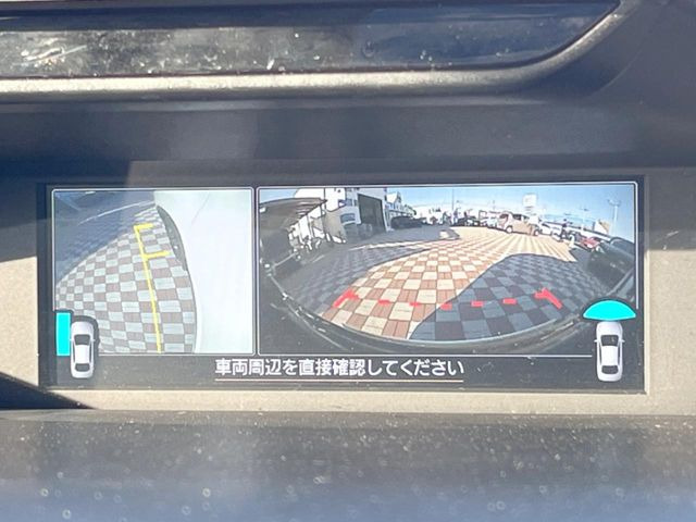 �y�t�����g&�T�C�h�J�����z�h���C�o�[���猩�ɂ������p�������f���Ŋm�F�ł���O���ƍ����ʂɃJ�����𑕒��B���ʂ��������Ȃ��ꏊ��Z��W�n�Ȃǂ��^�]���邱�Ƃ������l�ɂ������߂̈��S�����ł��B