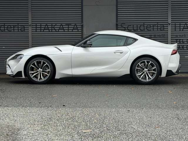 ���[�_�[�N���[�Y�R���g���[���E�T�C�h�u���C���h�X�|�b�g�B