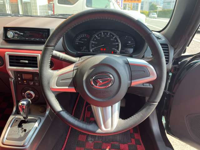 �m�[�}���ȃn���h���ƂȂ��Ă���܂�!����₷���������^�]�����K�ł���`!