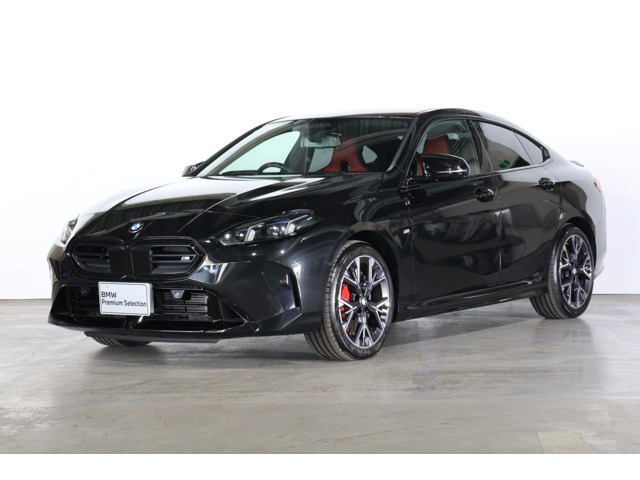 2シリーズグランクーペM235 xドライブ 4WD