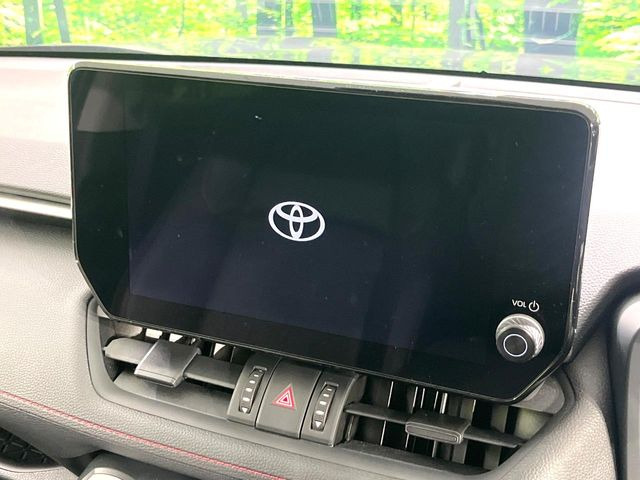 �y����10.5�C���`�i�r�z�������ƃC���p�N�g�̂�����ʃi�r�𑕔��B�e��I�[�f�B�I����͂������A�X�}�z�A�g���ł��闘�֐��̍����i�r�ł���