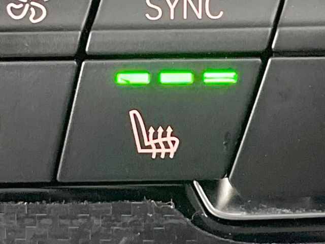 ���t�����g�V�[�g�q�[�e�B���O:�^�]�ȁE����ȋ��ɎO�i�K�Œ��߂��\�ȃV�[�g�q�[�^�[�𑕔����Ă���܂��B�G�߂��킸���K�ɂ��g�p���������܂��B