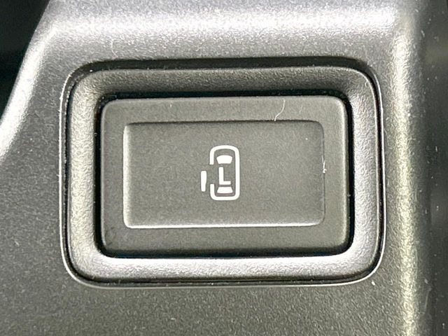 �y�p���[�X���C�h�h�A�z�X�}�[�g�L�[��^�]�Ȃ̃X�C�b�`�ŃX���C�h�h�A�̊J���\���d��������͂����ăh�A���J����K�v�������A���������q�l�ł��A�d���ו��������Ă��鎞�����N�ɊJ���߂ł��܂���