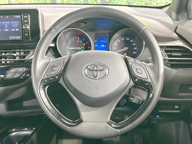 �y�����v�����X�e�A�����O�z�㎿�Ȋv���g�p���邱�ƂŁA��ɂ����������݂ƂĂ��^�]���₷���n���h���ł���