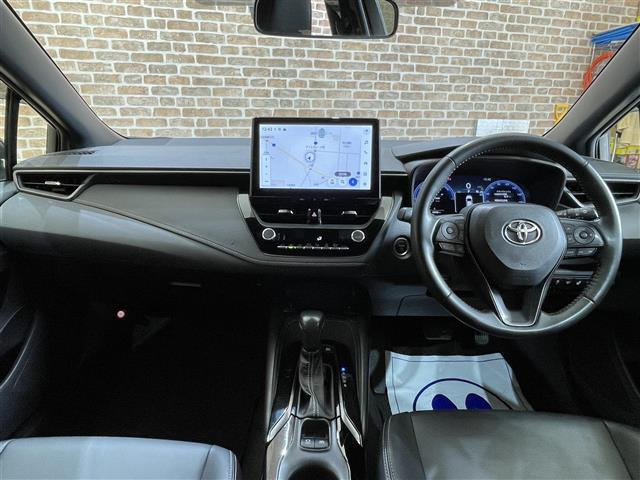 カローラツーリング1.8 ハイブリッド W×B E-Four 4WD